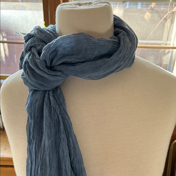 Blue Crinkled Scarf - Picture 6 of 8